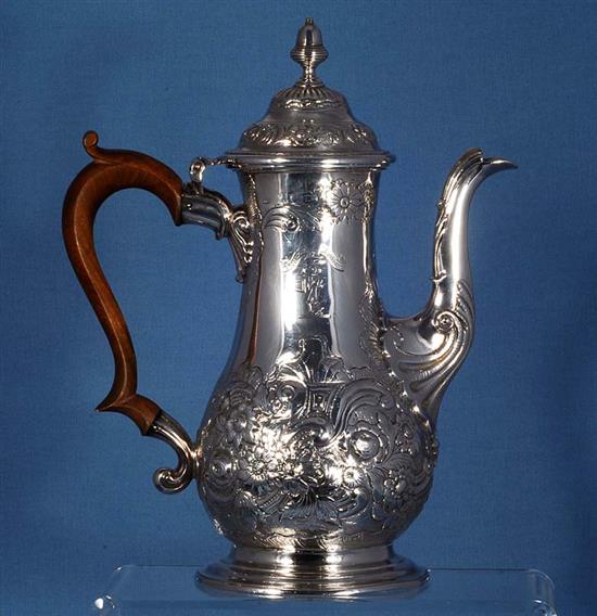 A late George II silver coffee pot, by Robin Albin Cox, Height 260mm, gross weight 23.3oz/726grms